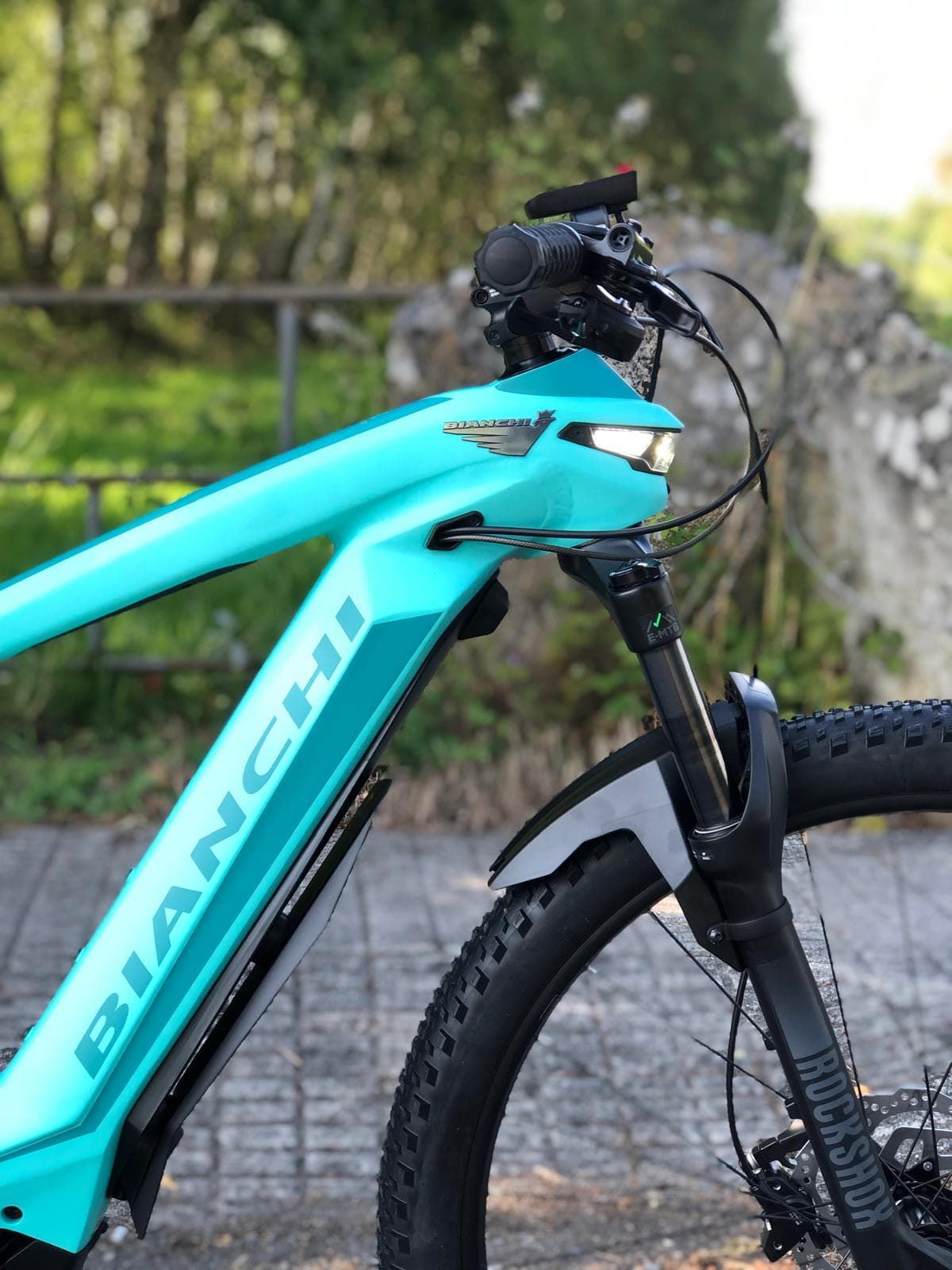 BIANCHI E-OMNIA X-TYPE BICICLETA ELECTRICA Dark Celeste Full Matt - Imagen 2