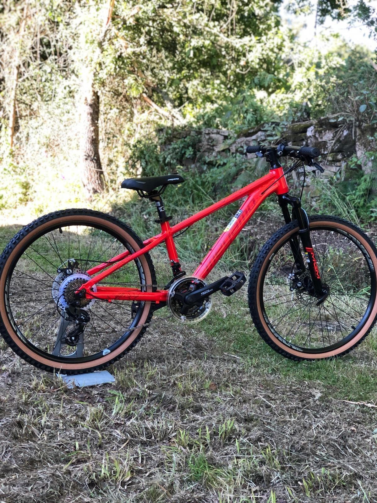 Bicicleta Infantil 24" MEGAMO KU4 (24) "ROJO" - Imagen 4