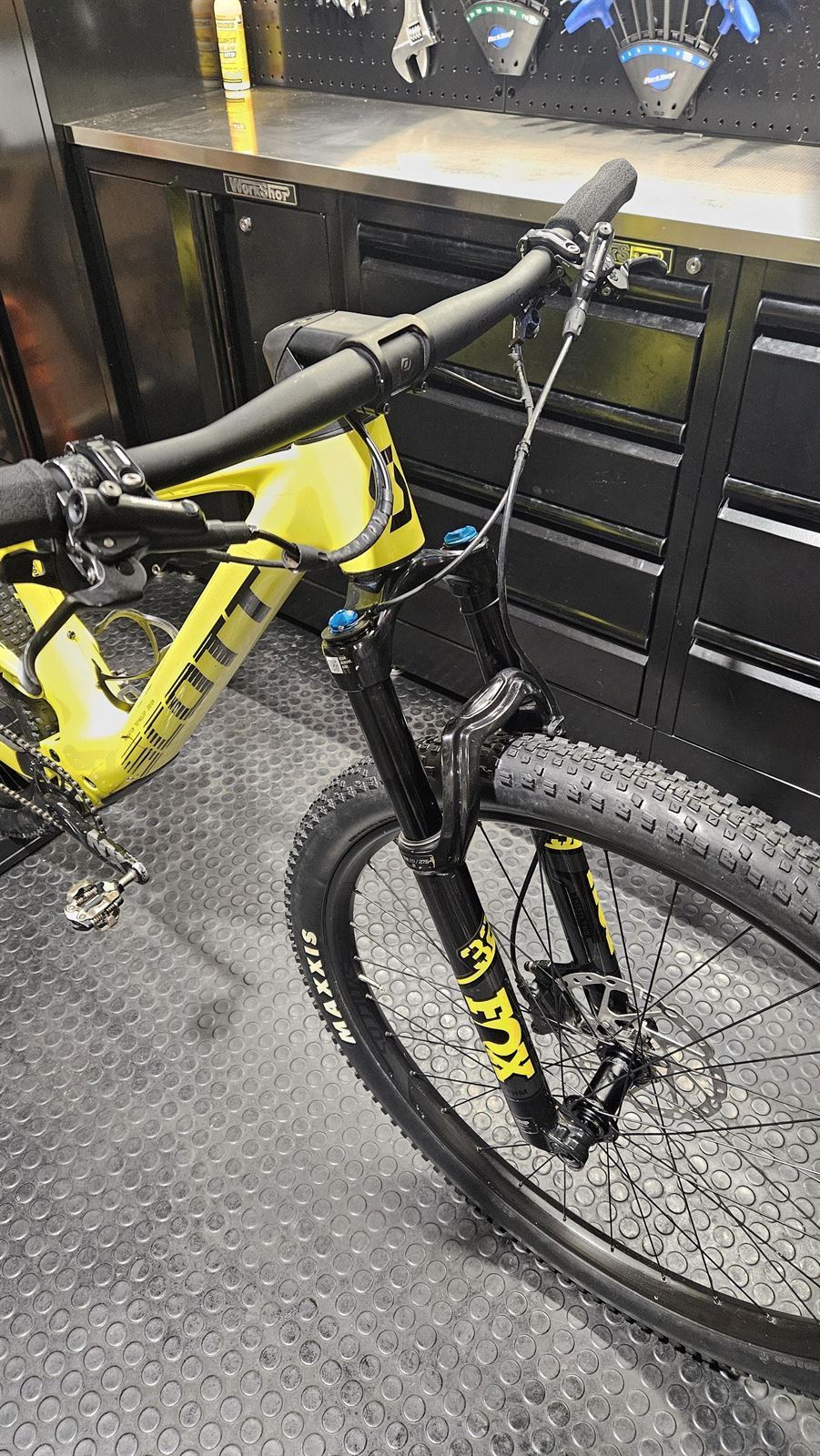 BICICLETA MTB 29¨ SCOTT SPARK RC COMP 2022 Talla M - Imagen 4