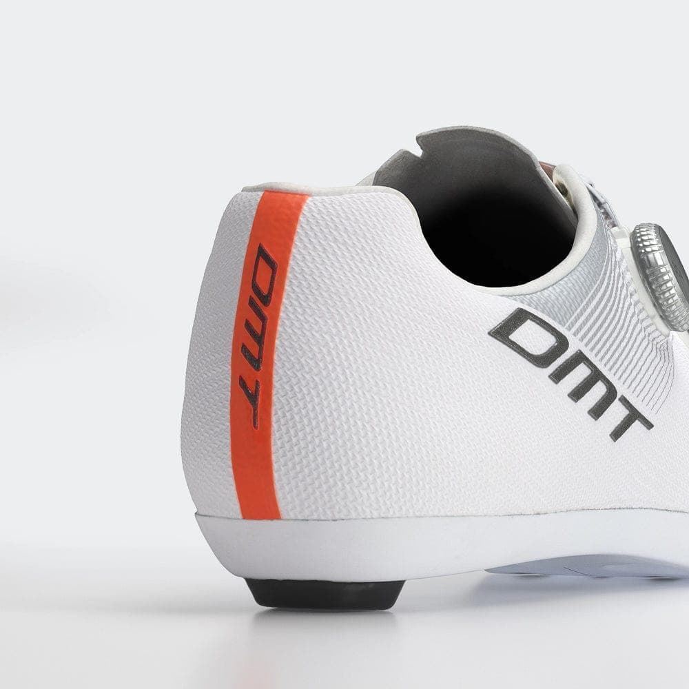 NUEVA ZAPATILLA DMT KR0 EVO BLANCO/PLATA + CALCETINES DMT CLASSIC RACE DE REGALO - Imagen 7